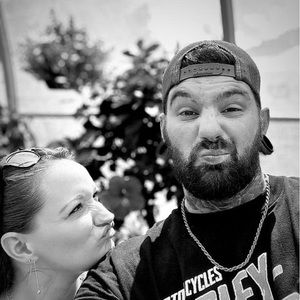 Meet your Posher, Tj